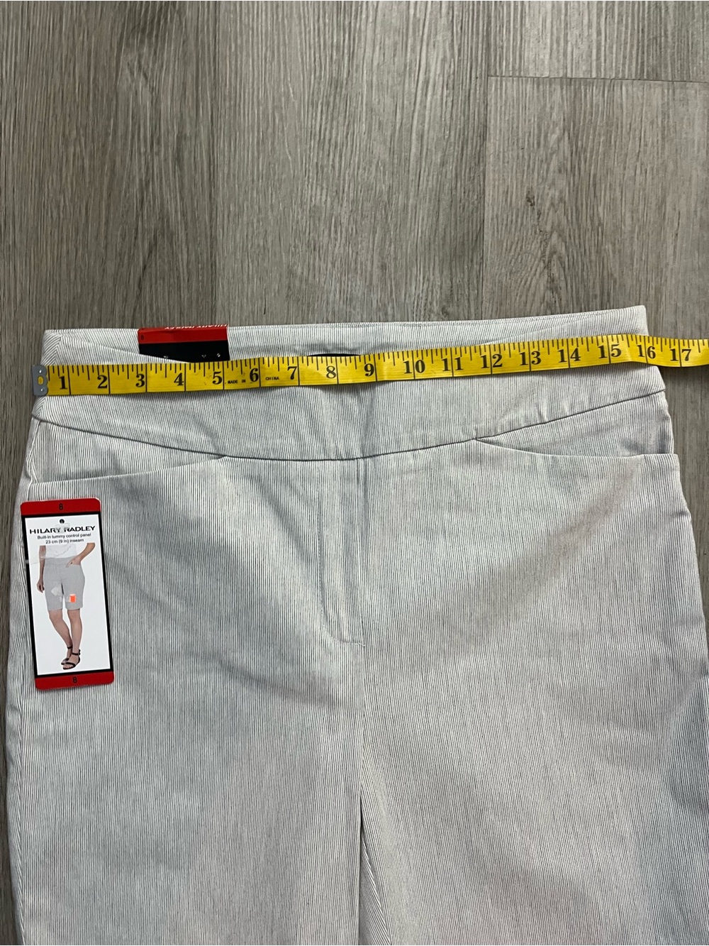 343–NWT Hilary Radley Light Gray Women’s Pull-On Bermuda Shorts - Picture 2 of 4